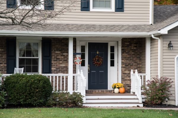 Cost of Front Deck Construction in Torrance